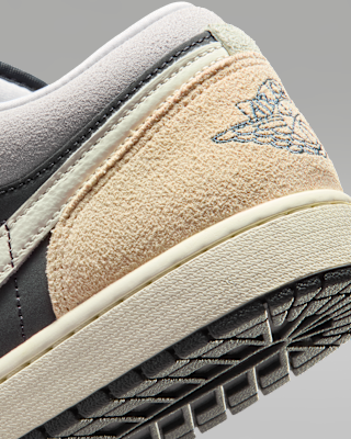 Air Jordan 1 Low SE Men's Shoes. Nike JP
